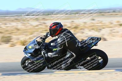 media/Feb-12-2022-SoCal Trackdays (Sat) [[3b21b94a56]]/Turn 9 Inside Speed Shots (950am)/